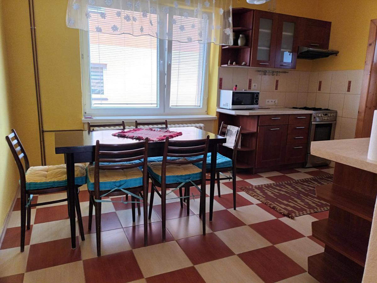 Apartman U Anny Štrba Eksteriør bilde
